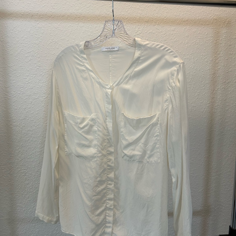 Everlane Women's Cream Button-Front 100%Silk Pocket Blouse